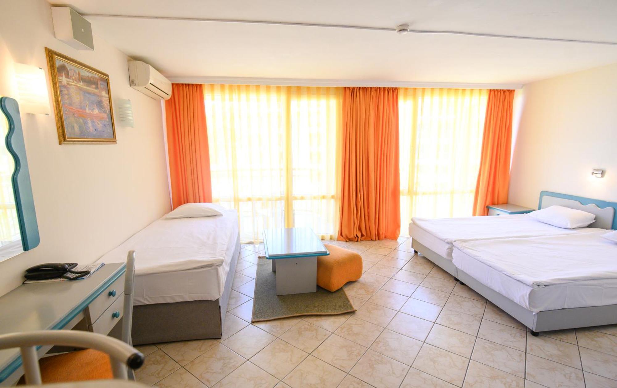 Iskar & Aquapark Hotel