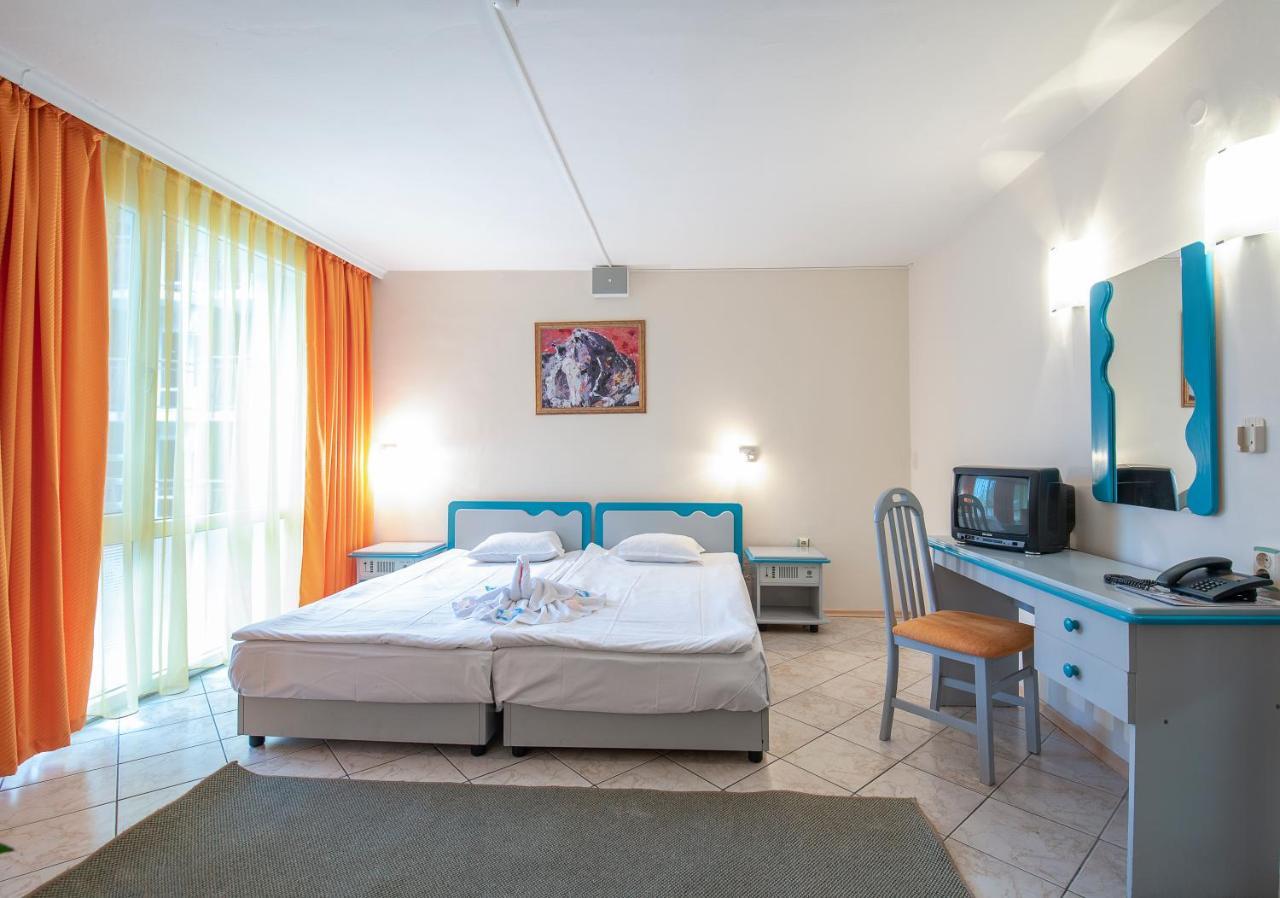 Iskar & Aquapark 3* Sunny Beach