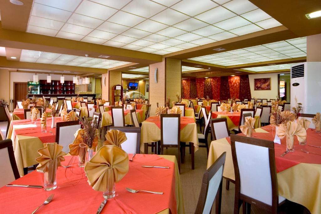 Hotel Iskar & Aquapark 3*